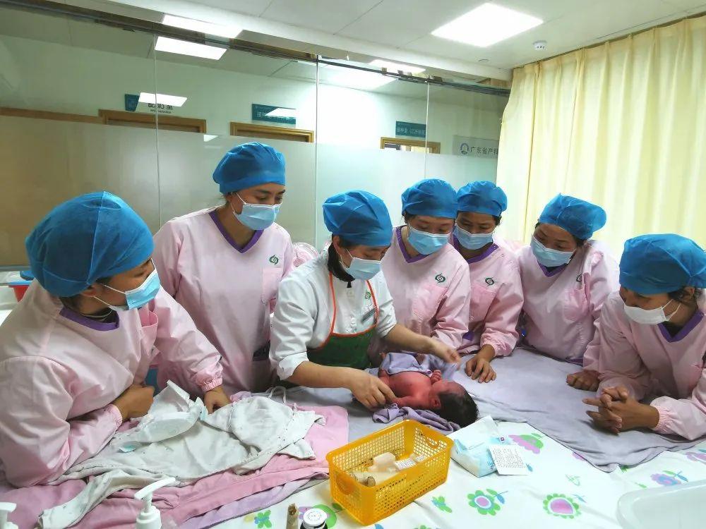 宽城妇婴监护型护送